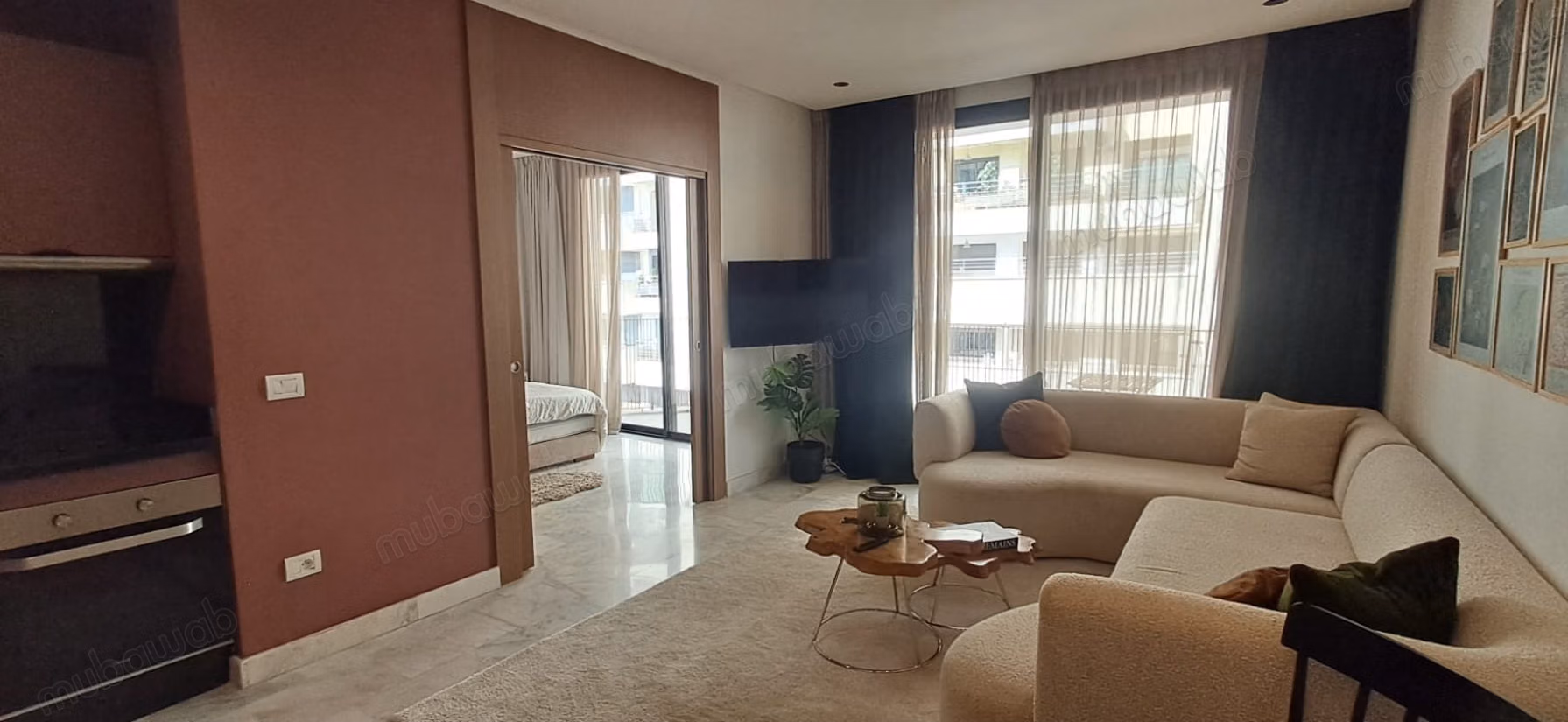 Palmier hoogwaardig gemeubileerd studio met balkon