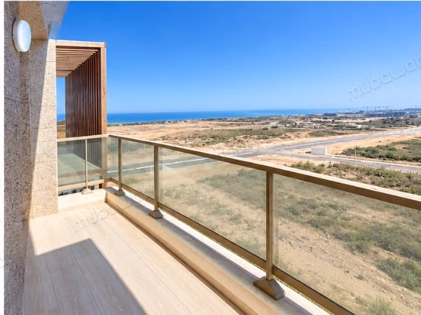 FOR RENT Apartment with 2 bedrooms, sea view and terrace