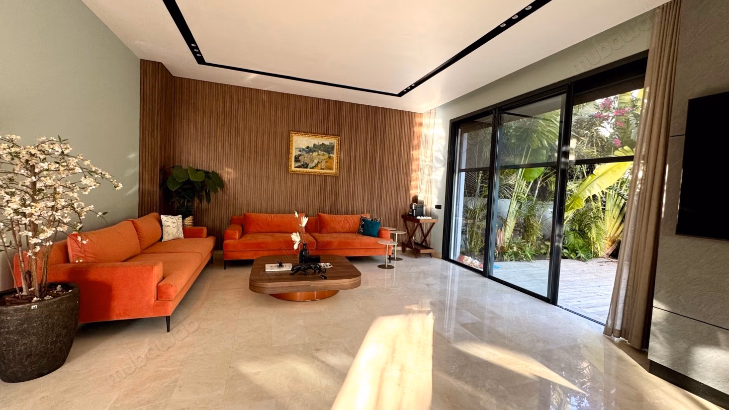 Magnifica villa a schiera nella città verde da cogliere