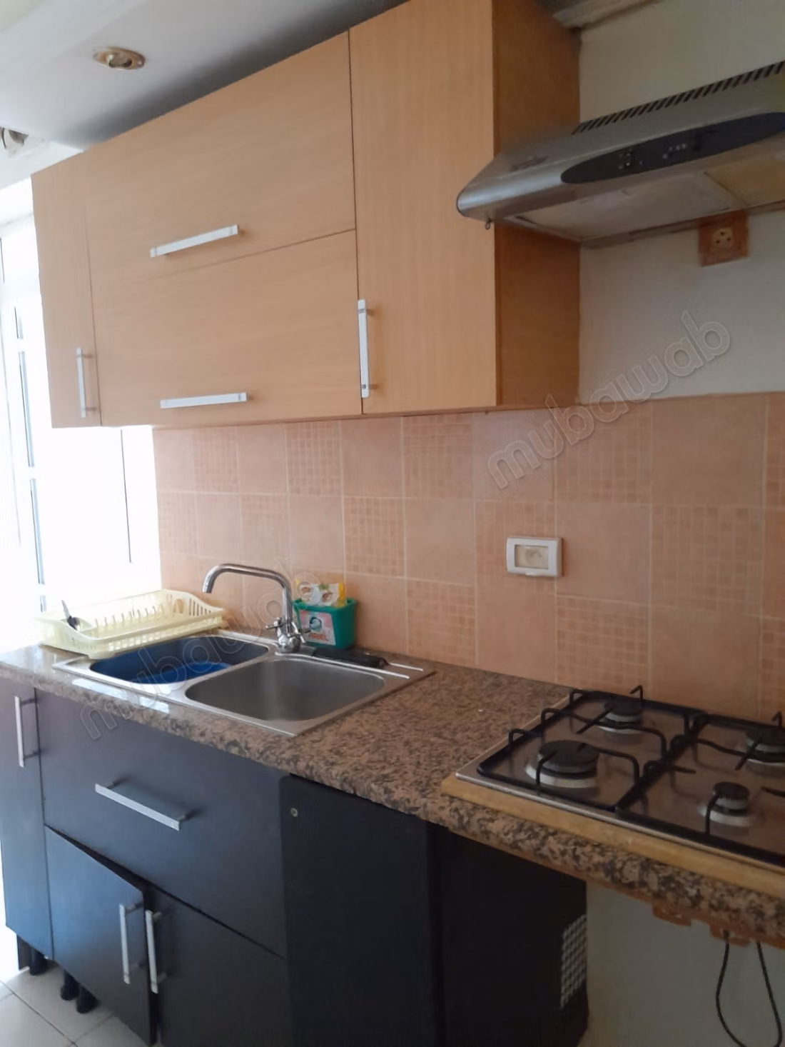 Superbe appartement à louer à El Menzah 
7.3 grandes pièces. Meublé