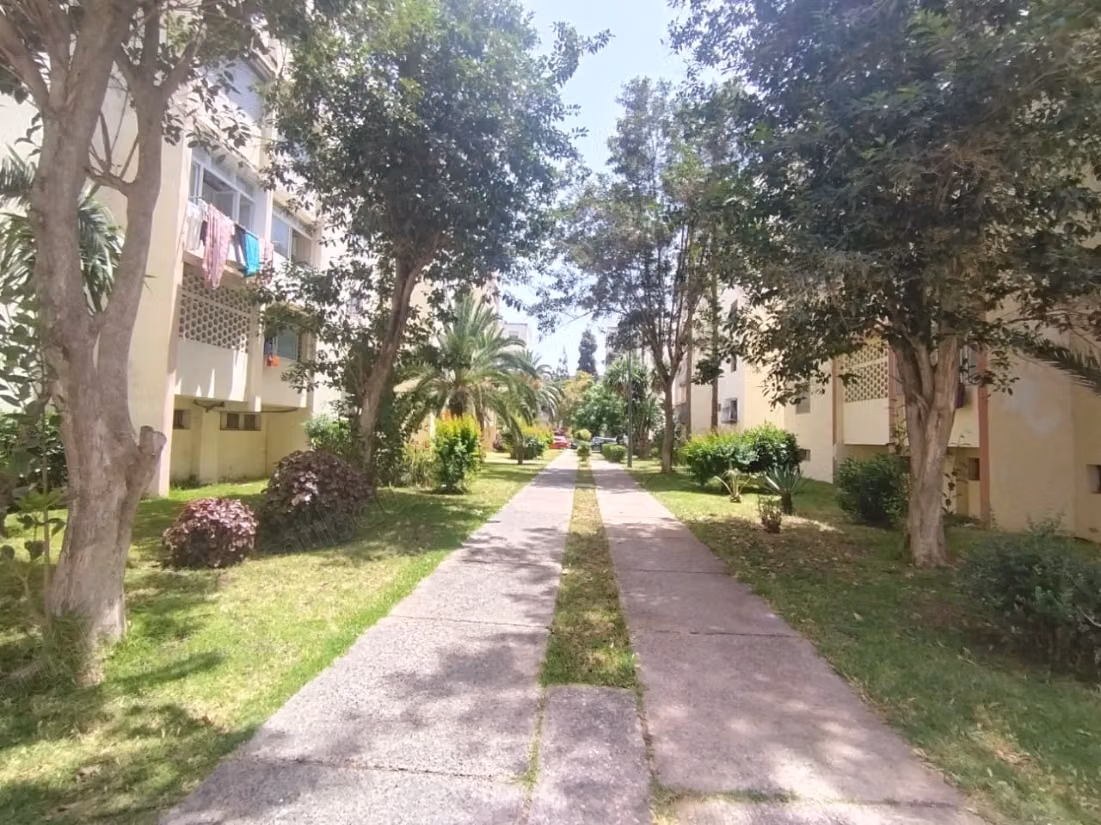 Bel appartement à vendre à Tabriquet. 1 Pièce. Résidence avec concierge