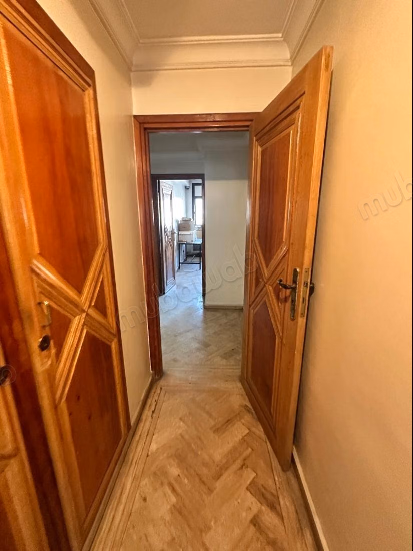 180m2 Kantoor te Huur Dubbele Gevel