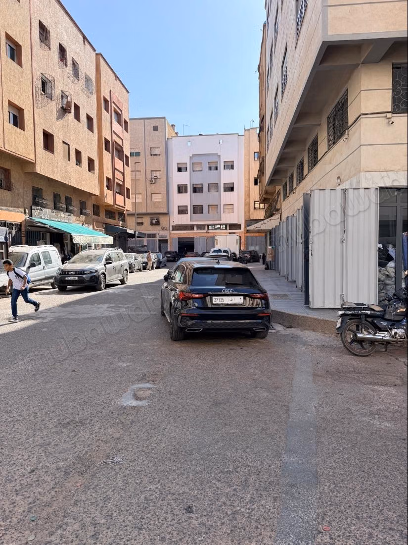 Immeuble R3 commercial Hay Nour Casablanca