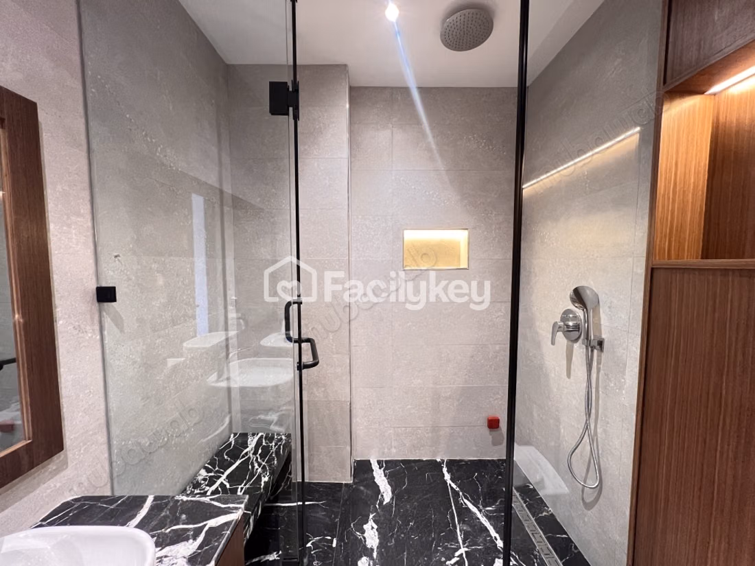 101 m² Apartment in Casablanca