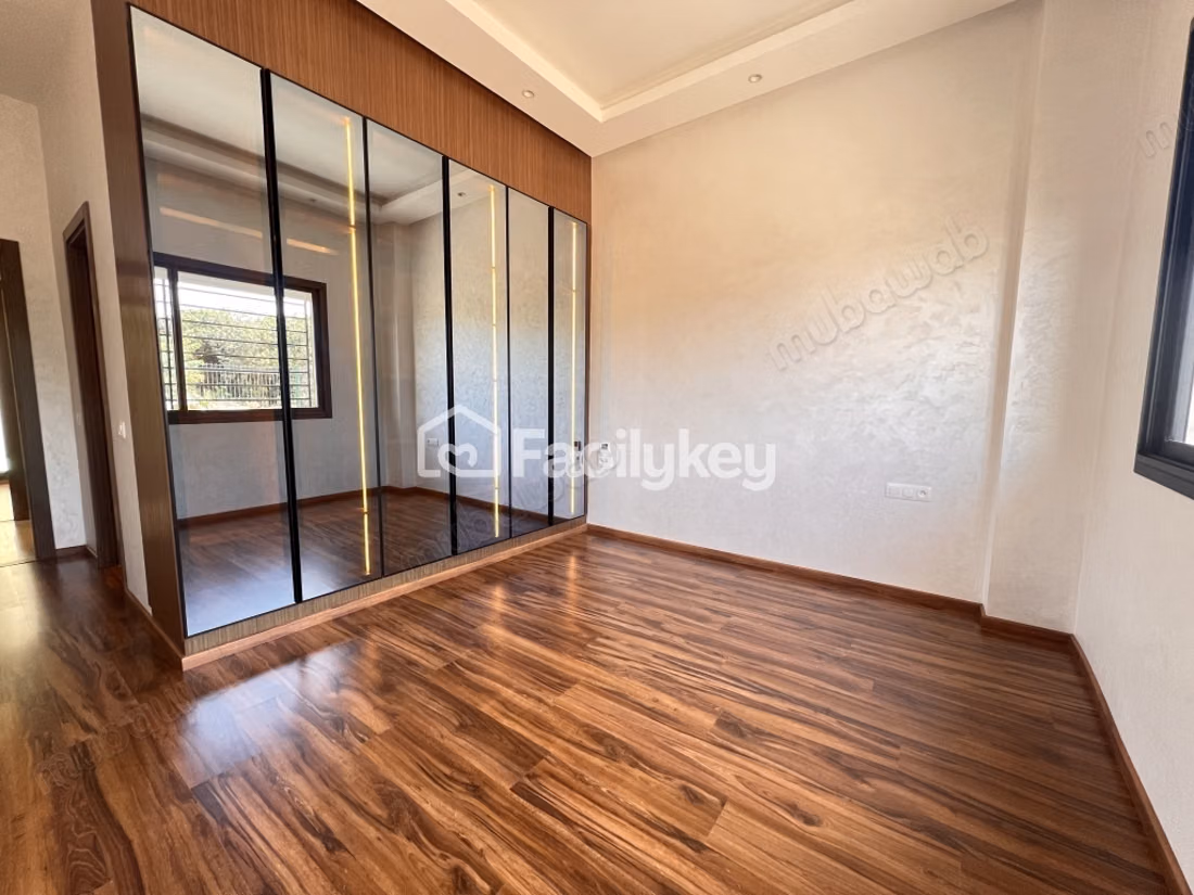 101 m² Apartment in Casablanca