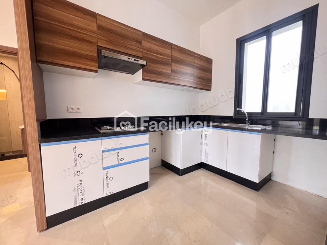 101 m² Apartment in Casablanca