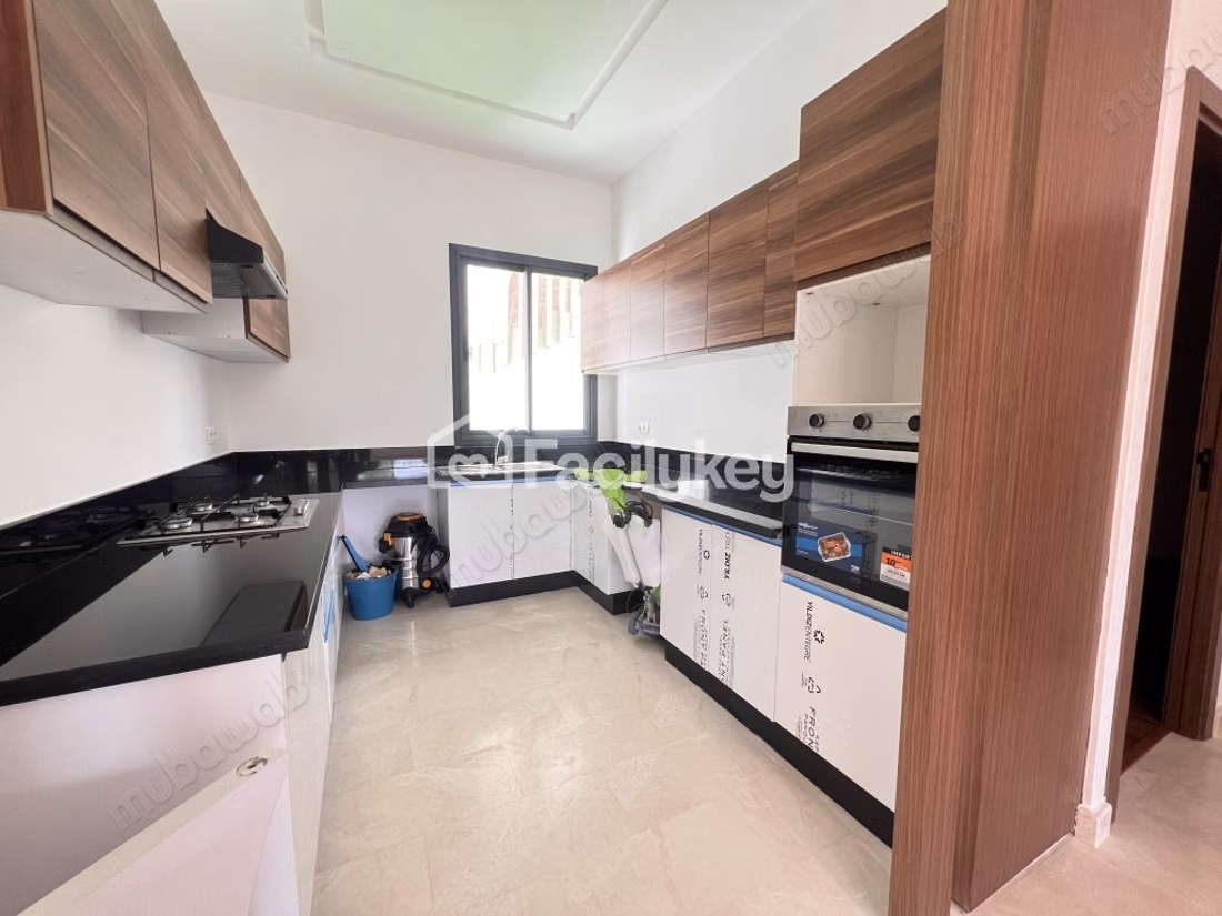 101 m² Apartment in Casablanca