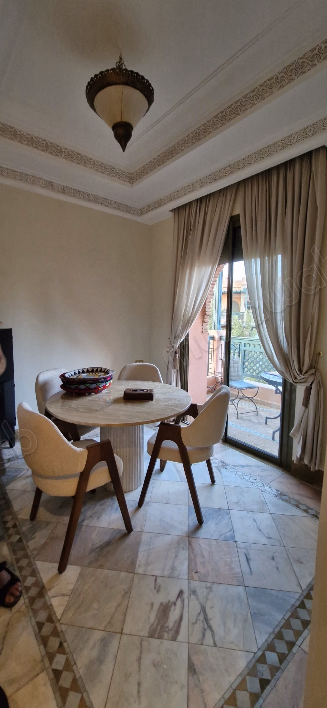 Apartment for sale in Ennakhil Palmeraie. Area 75 m². Satellite dish and security