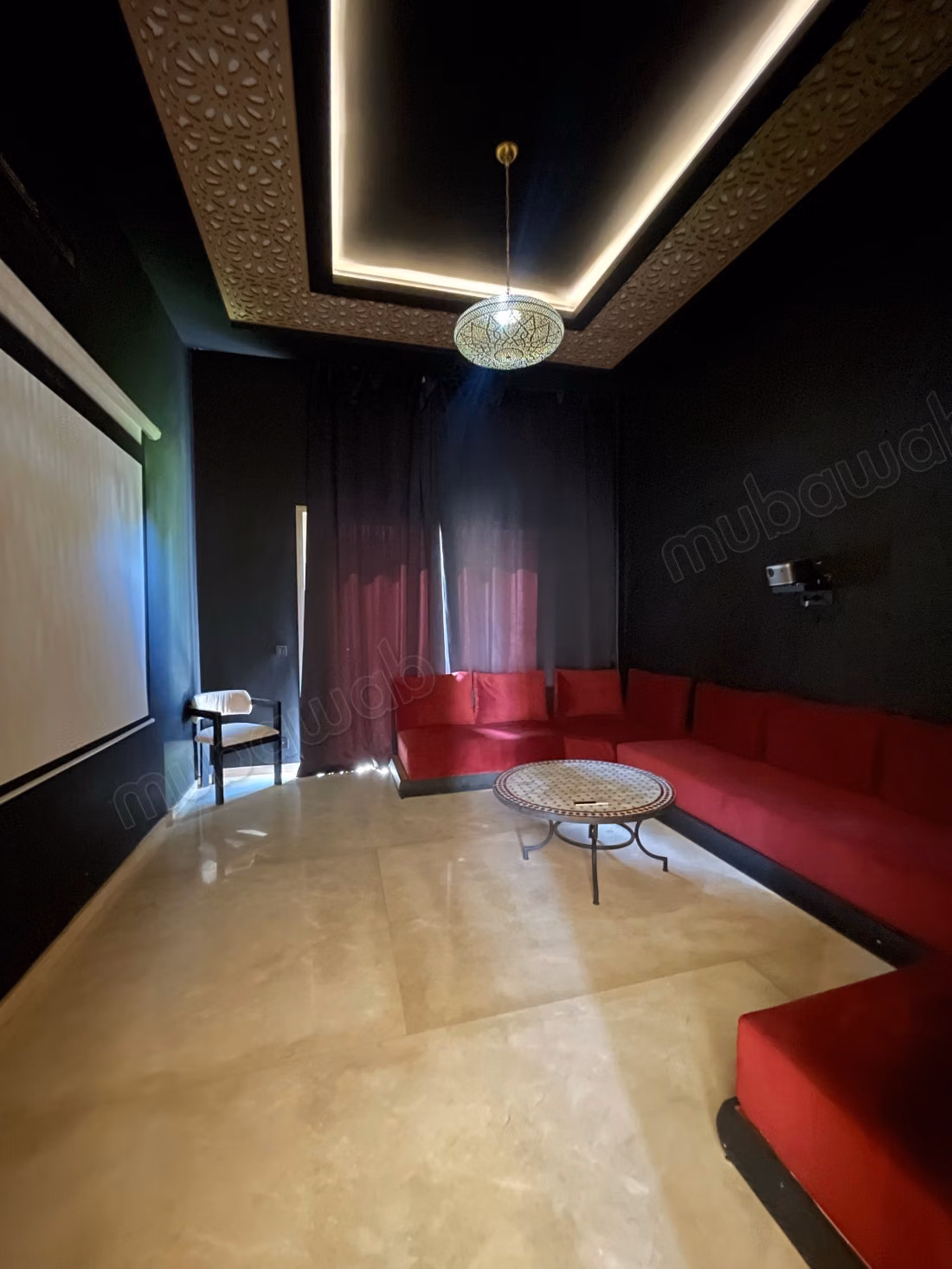 Lusso e Raffinatezza - Magnifica Villa Arredata su 1.000 m²