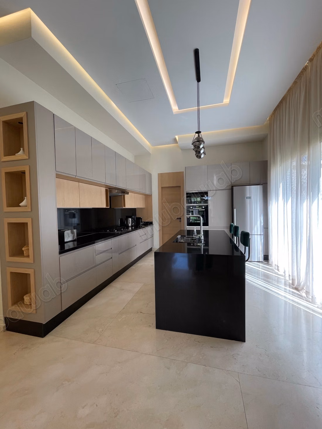 Lusso e Raffinatezza - Magnifica Villa Arredata su 1.000 m²
