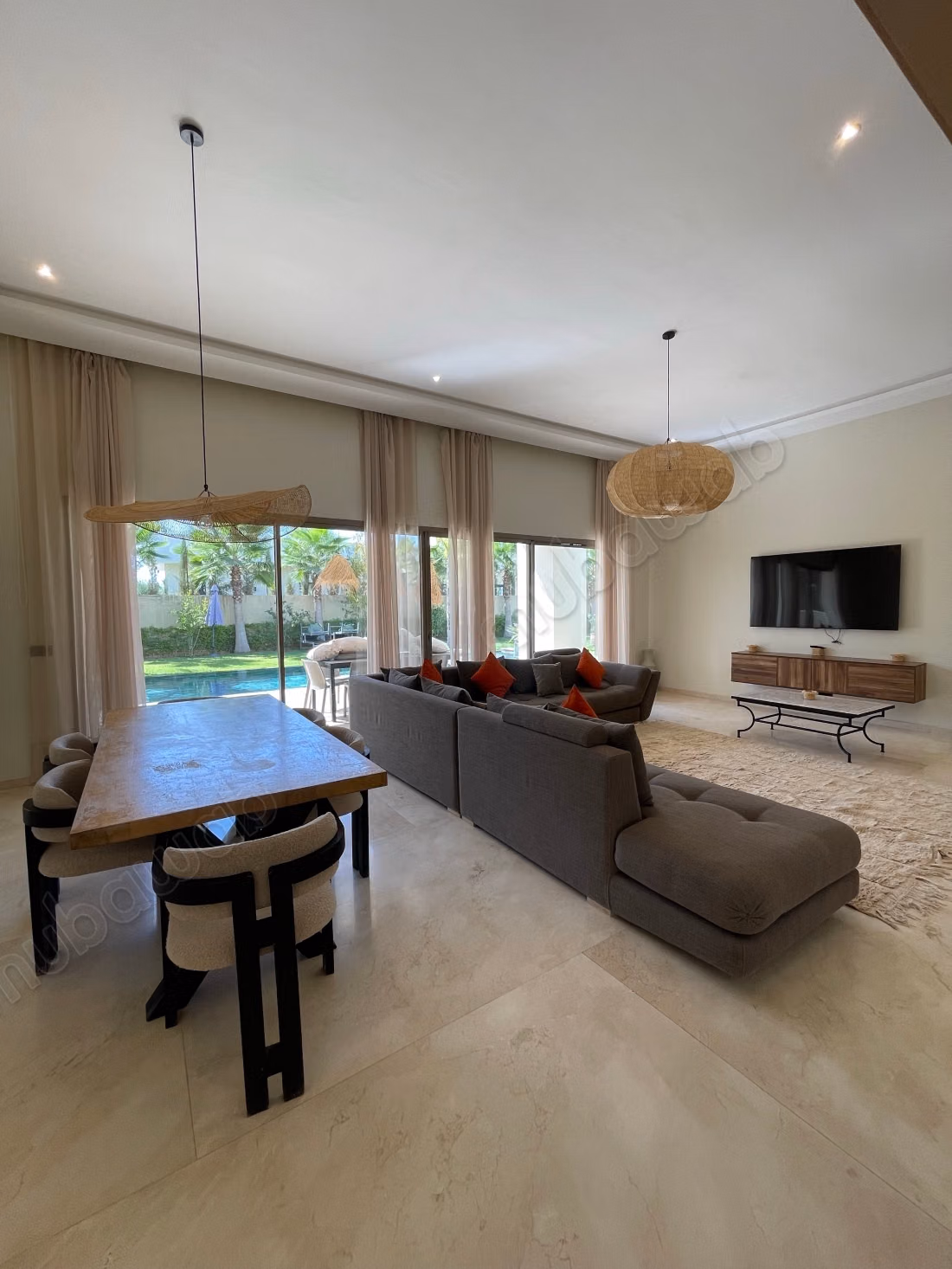 Lusso e Raffinatezza - Magnifica Villa Arredata su 1.000 m²