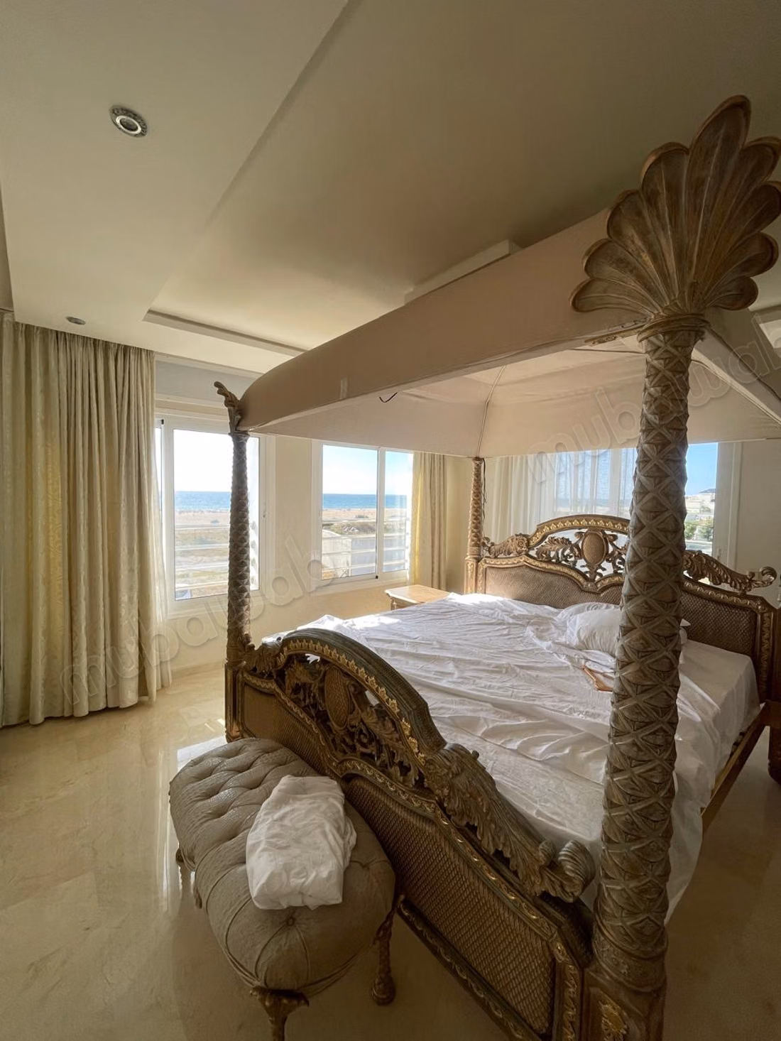 Luxury furnished villa for rent with beautiful sea view