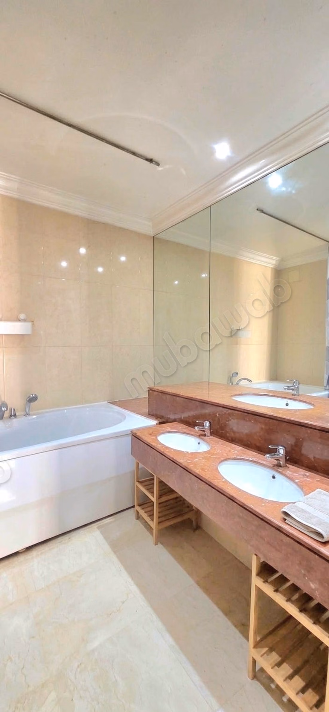 For sale apartment in Racine
