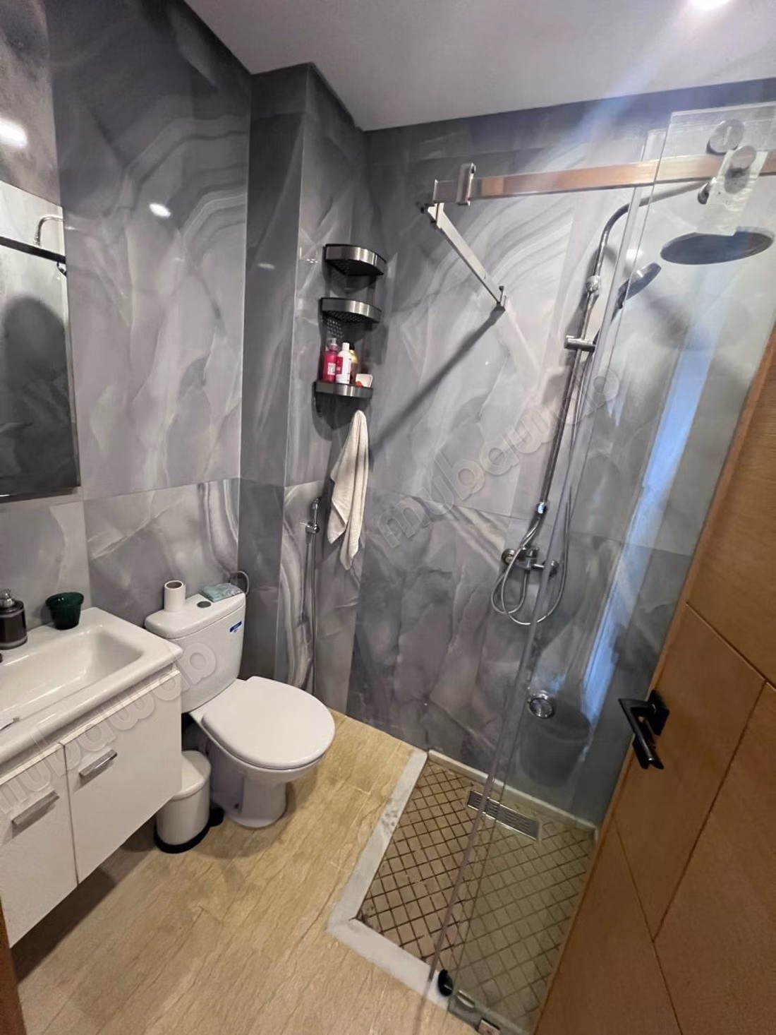 Superb apartment for rent in Aïn Sebaâ. 4 comfortable rooms