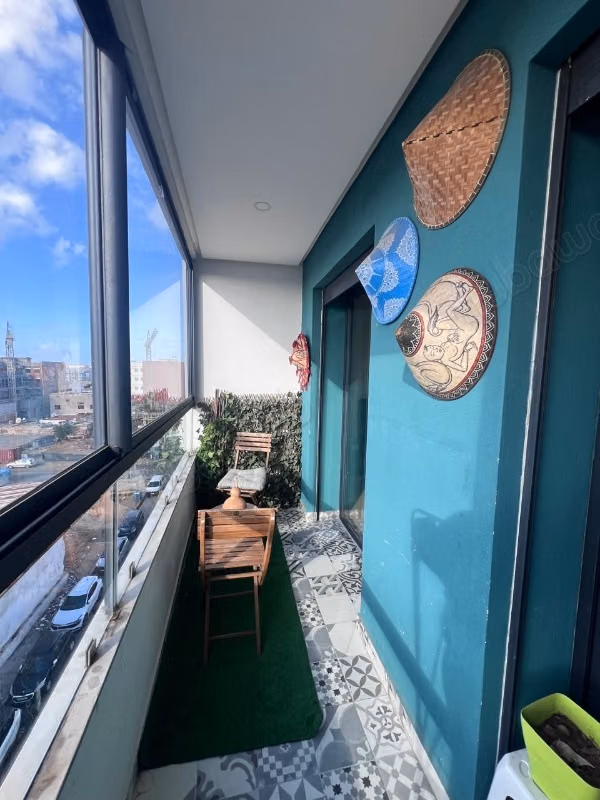 Superbe appartement à louer à Aïn Sebaâ. 
4 pièces confortables