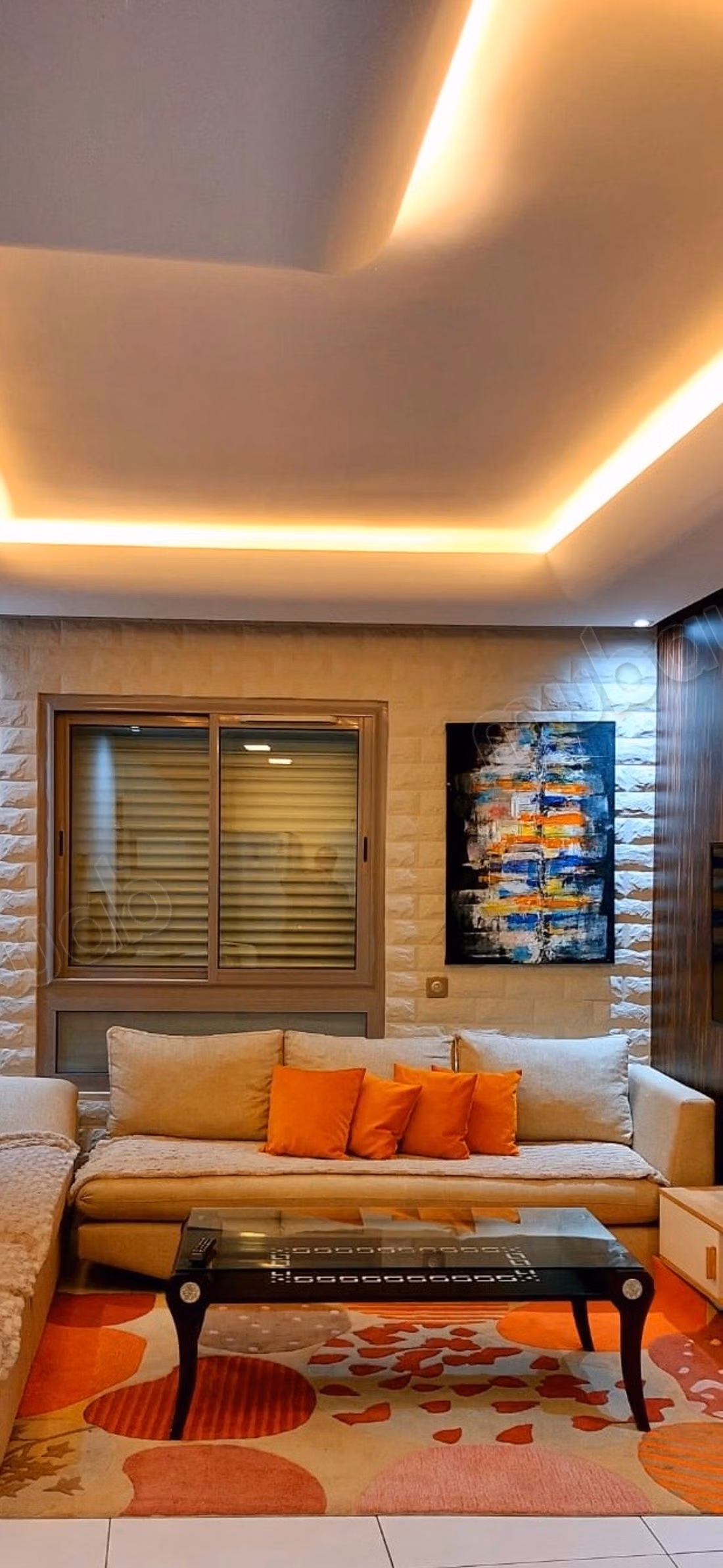 Studio for rent golden triangle