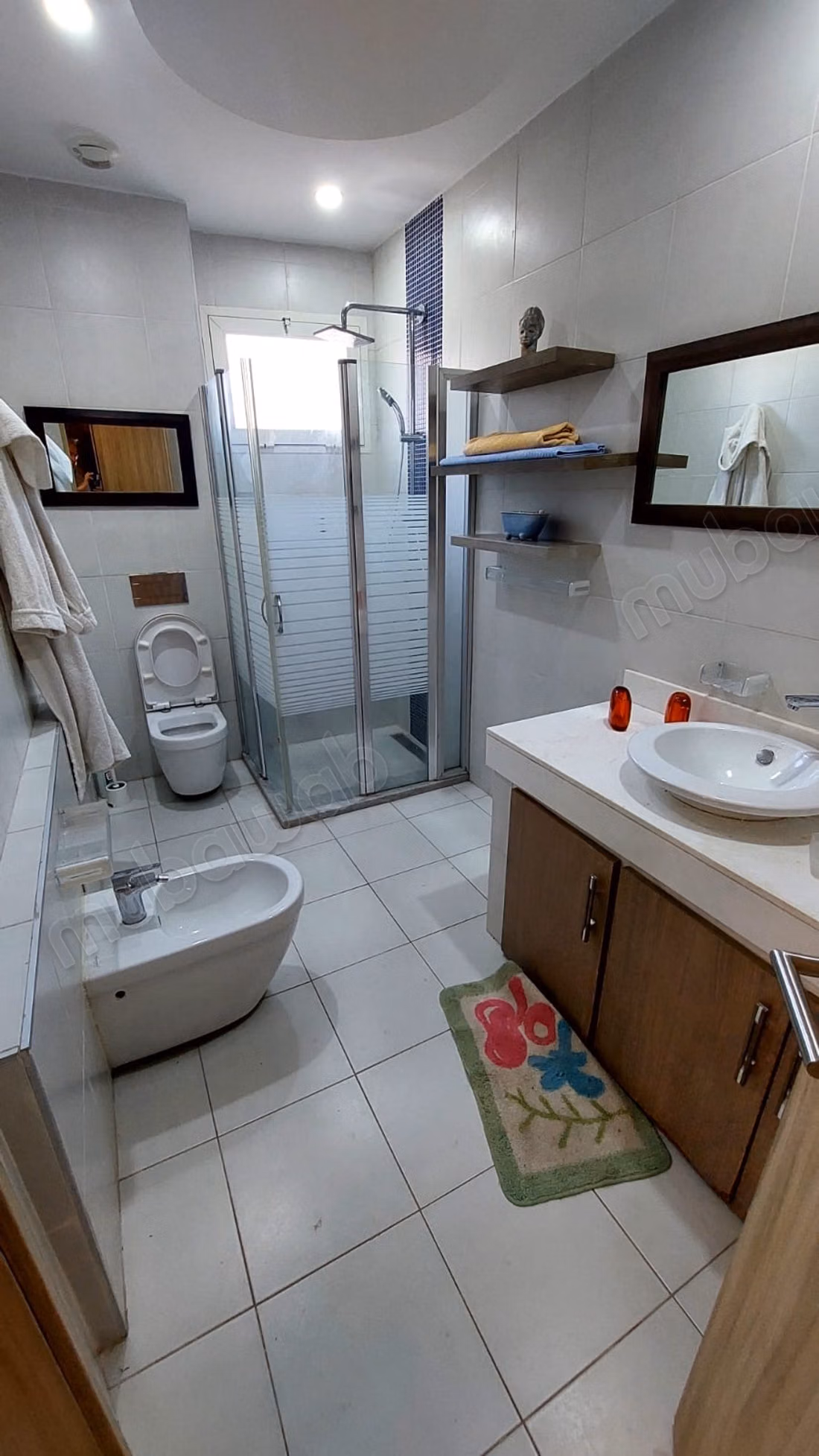 Studio for rent golden triangle