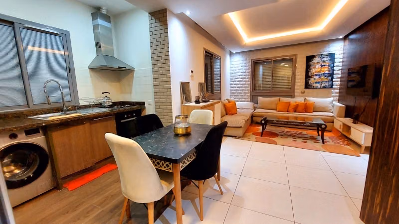 Studio for rent golden triangle