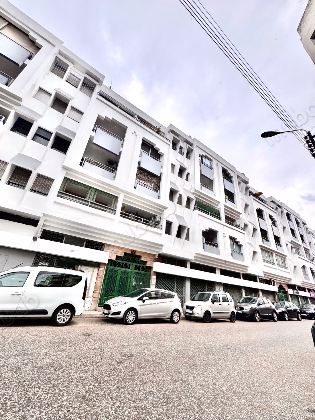 Élégant appartement rénové de 157 m² – Maarif Extension