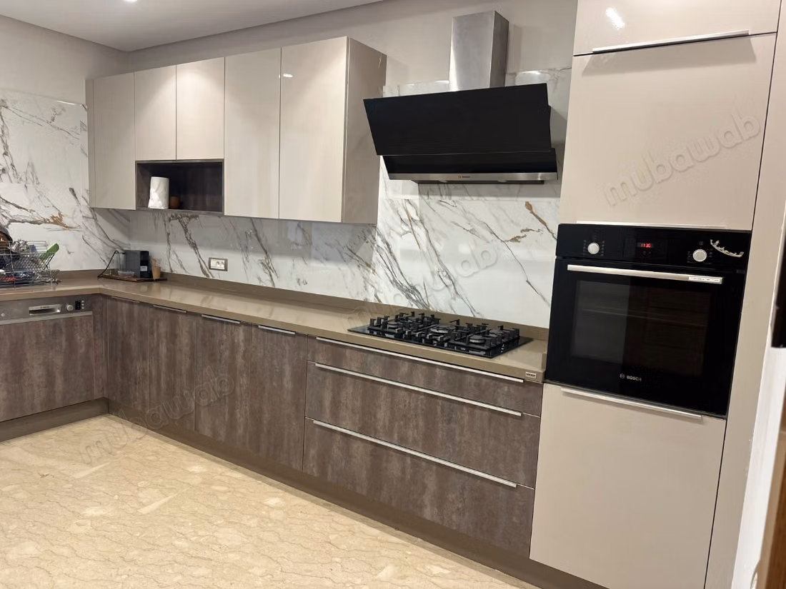 Appartement meublé 4 chambres – ville verte bouskoura