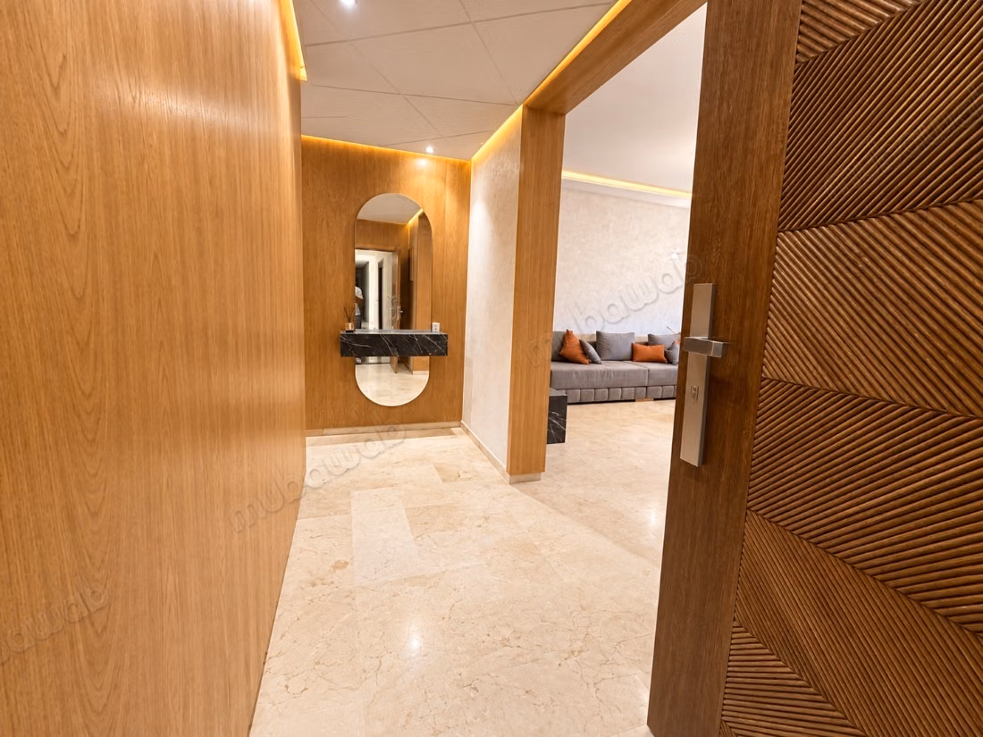 Appartement en location à Hay Targa. 3 pièces. Bien meublé