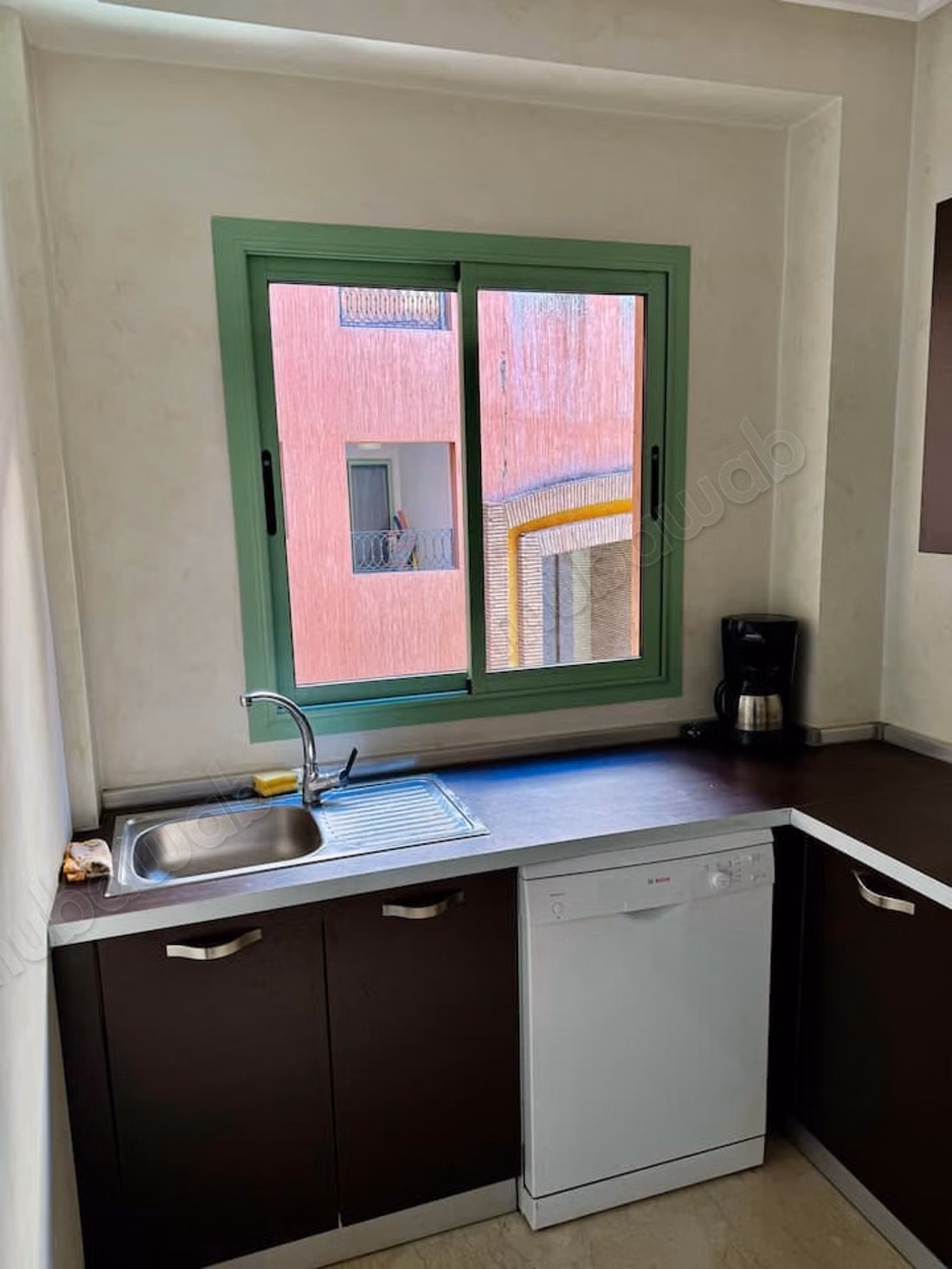 Prachtig appartement te huur in Hivernage. 3 comfortabele kamers. Goed ingericht