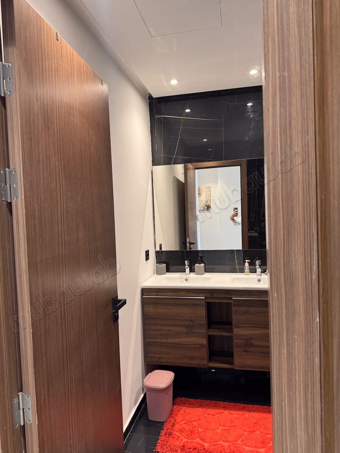 Verkoop appartement in Maârif. Oppervlakte 99 m². Goed ingericht