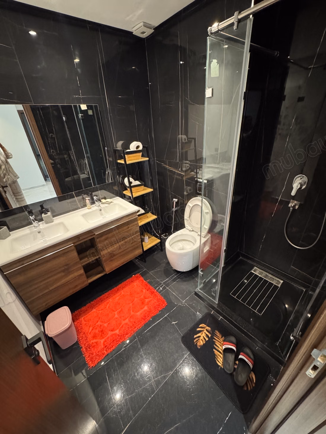 Verkoop appartement in Maârif. Oppervlakte 99 m². Goed ingericht