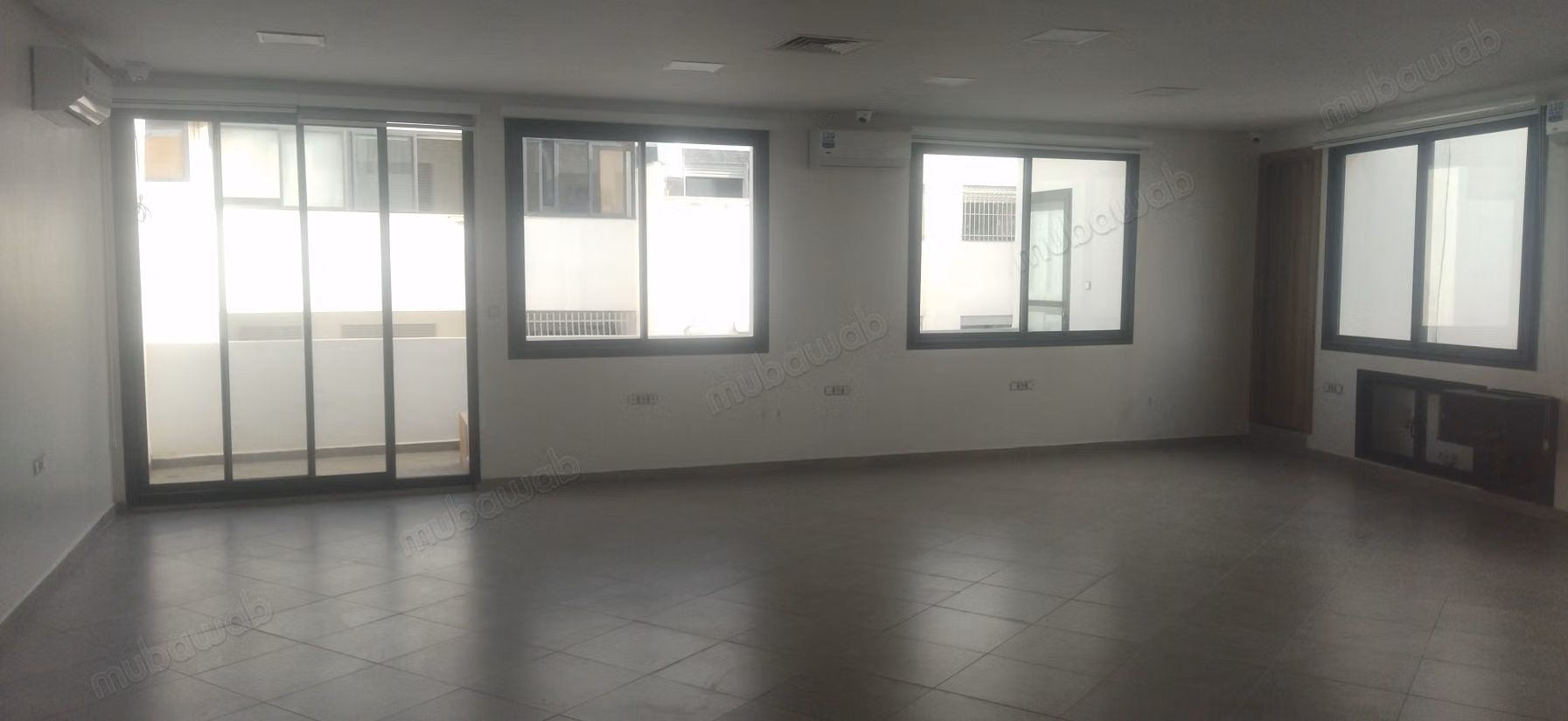 A louer Plateau bureau de 106 m² à Oulfa