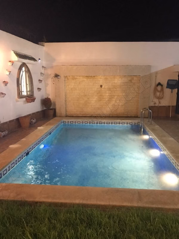 Villa eccezionale in affitto a Hassan con piscina