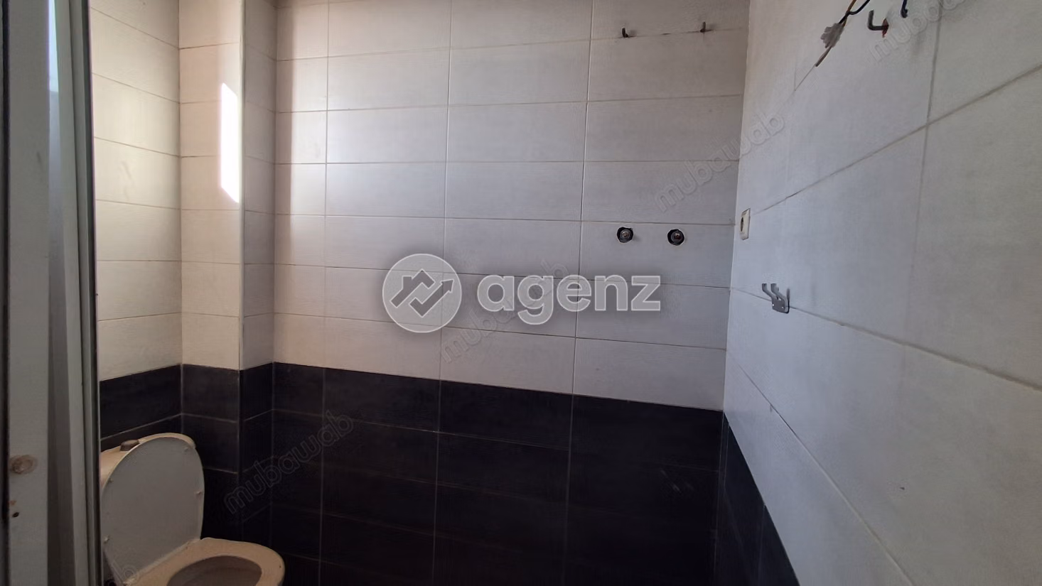 Appartement à vendre 49 m², 2 chambres 
Hay Adil 
Casablanca