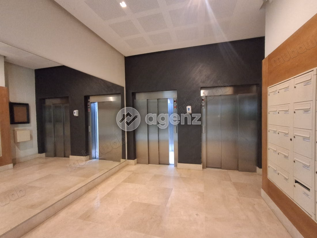 Appartamento in affitto 85 m², 2 camere Casablanca Finance City Casablanca