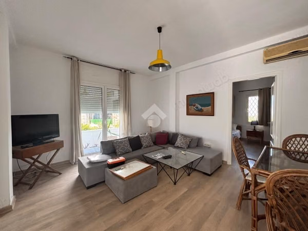 Etage de villa en location
