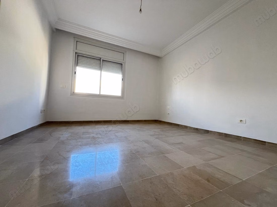 S3 for sale with garden and terrace