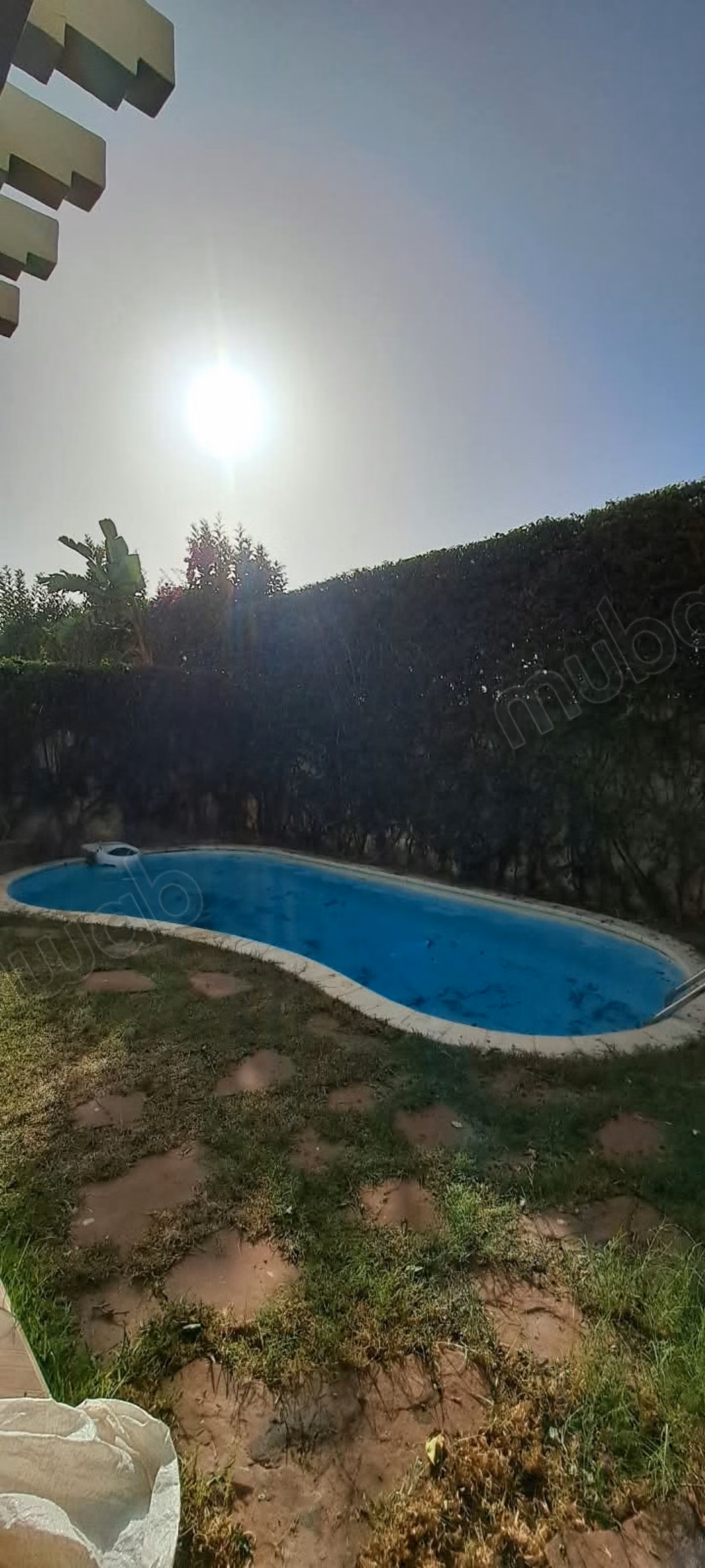 Belle villa avec piscine meublé a louer