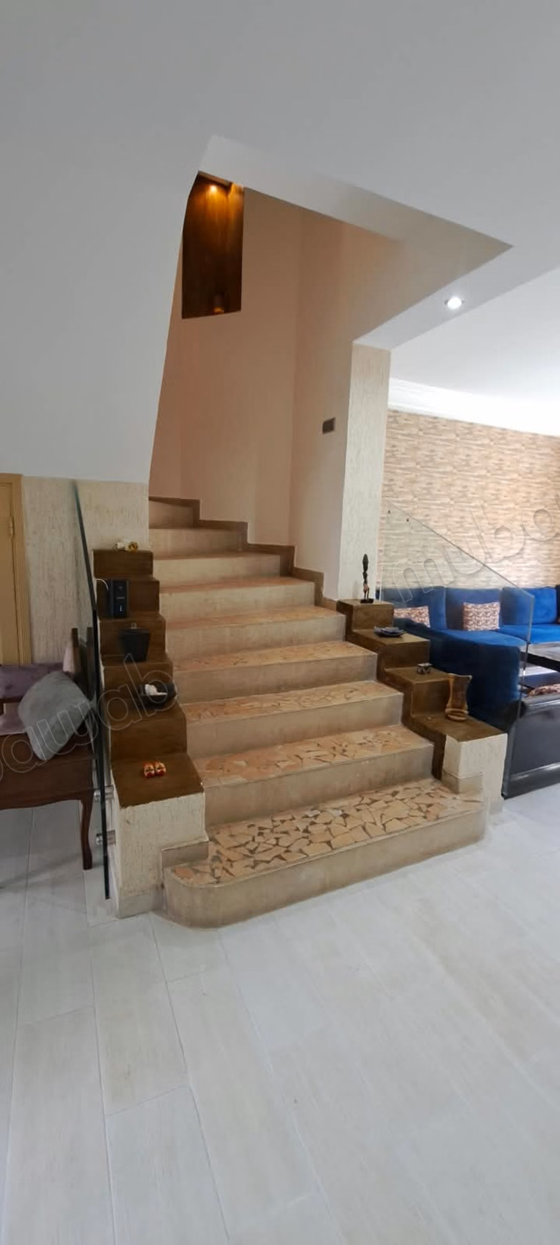 Belle villa avec piscine meublé a louer