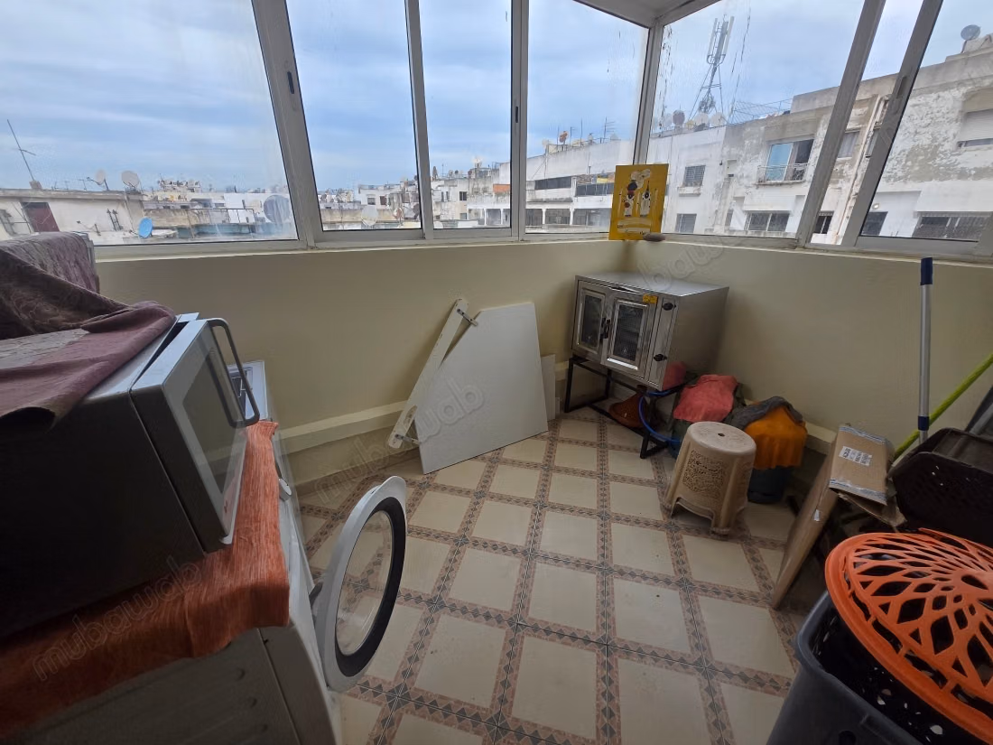 Zeer mooi appartement te huur in Beauséjour. 2 mooie slaapkamers. Gemeubileerd