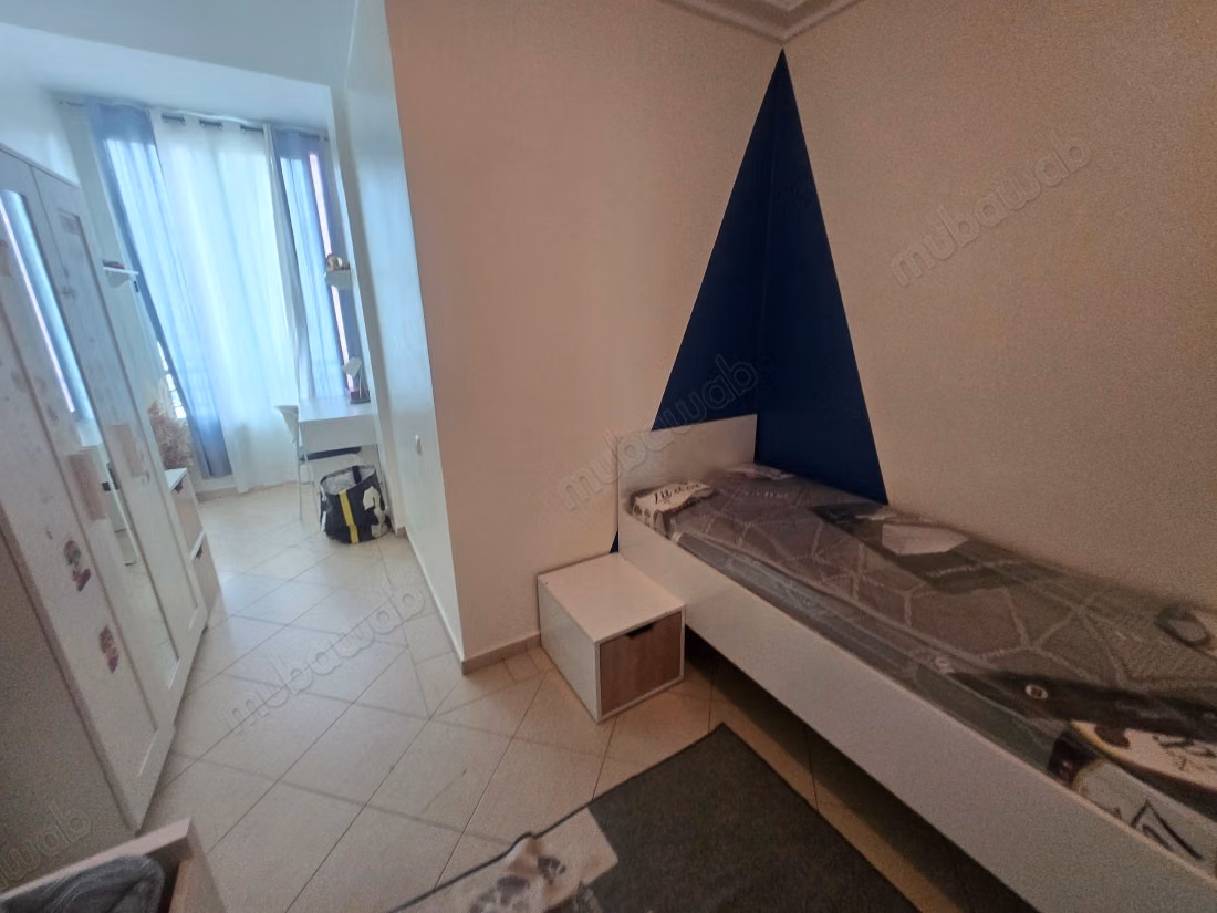 Zeer mooi appartement te huur in Beauséjour. 2 mooie slaapkamers. Gemeubileerd