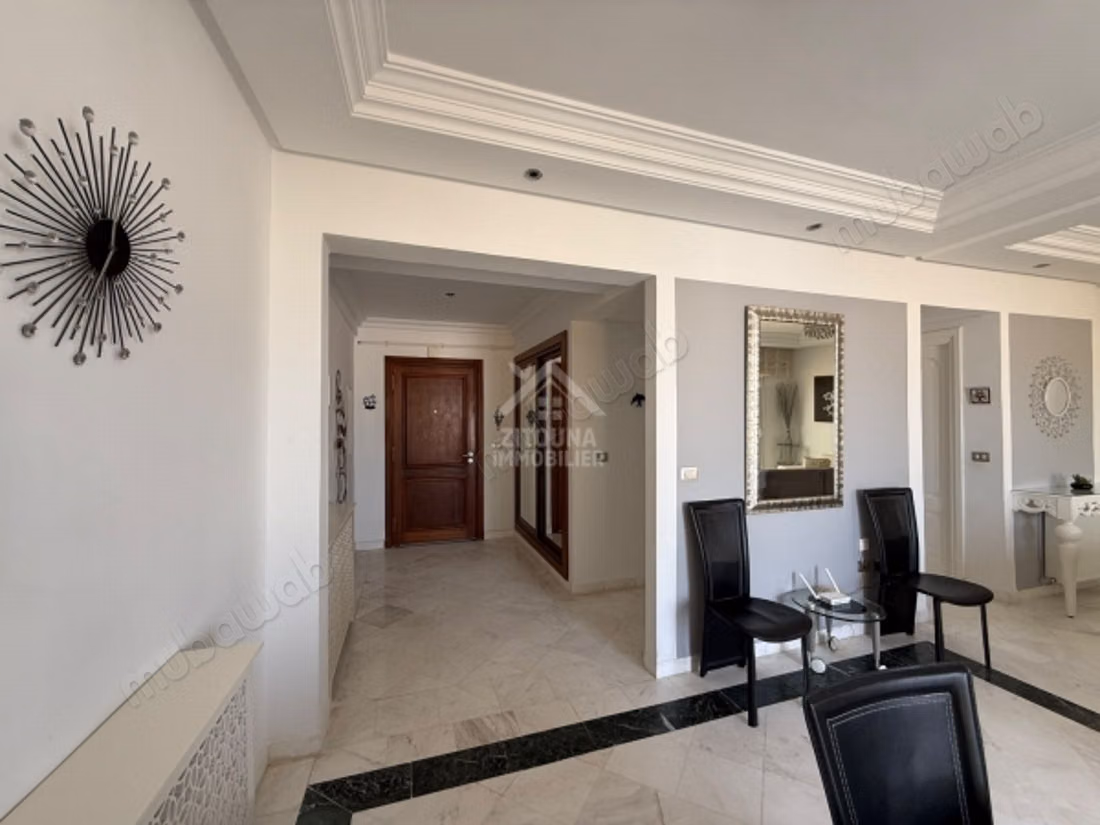 A louer un appartement meublé avec vue mer à Kheireddine