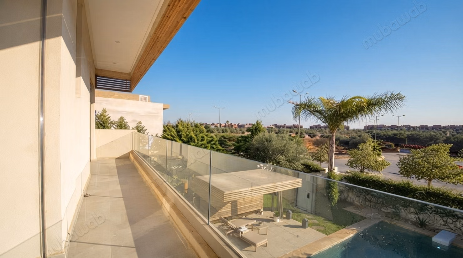 Villa moderne meublée à louer piscine et jardin