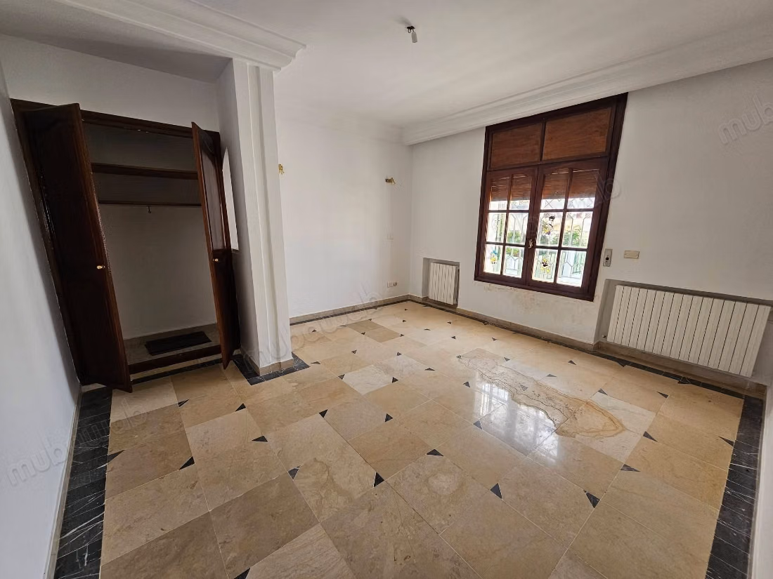  Menzah 9a: à vendre – villa de prestige