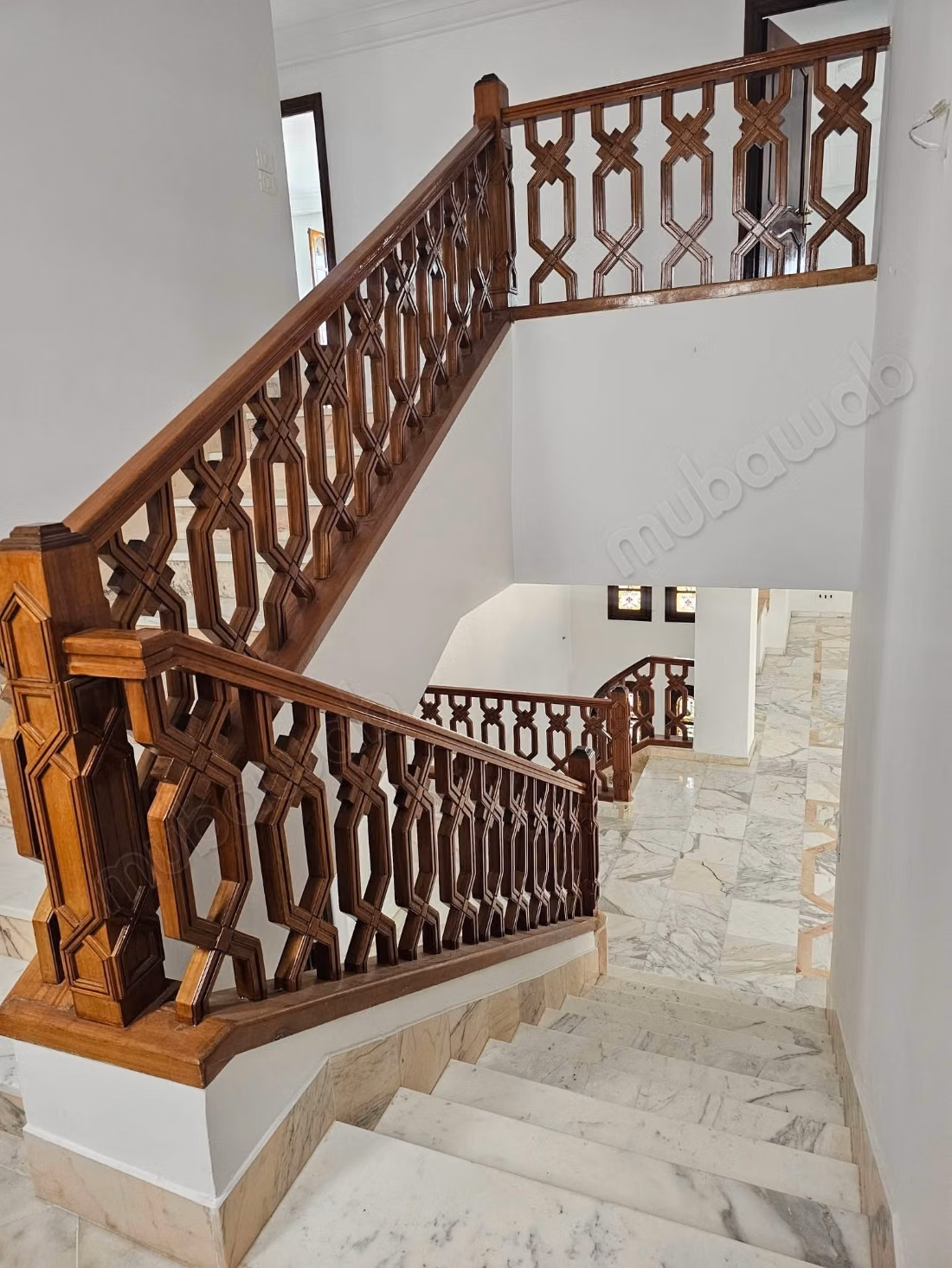  Menzah 9a: à vendre – villa de prestige