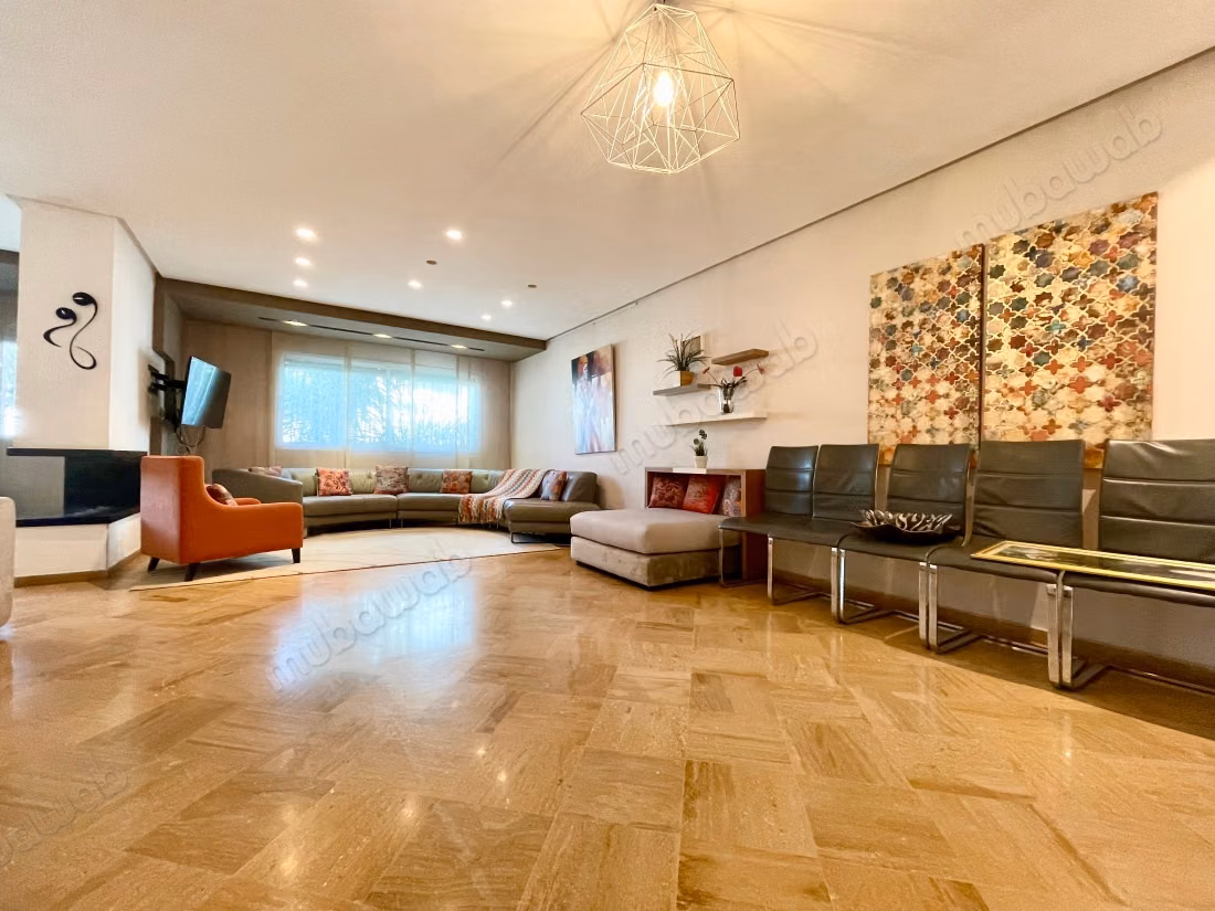 Location Palmier, Apt meublé 3 chambres 211 m²