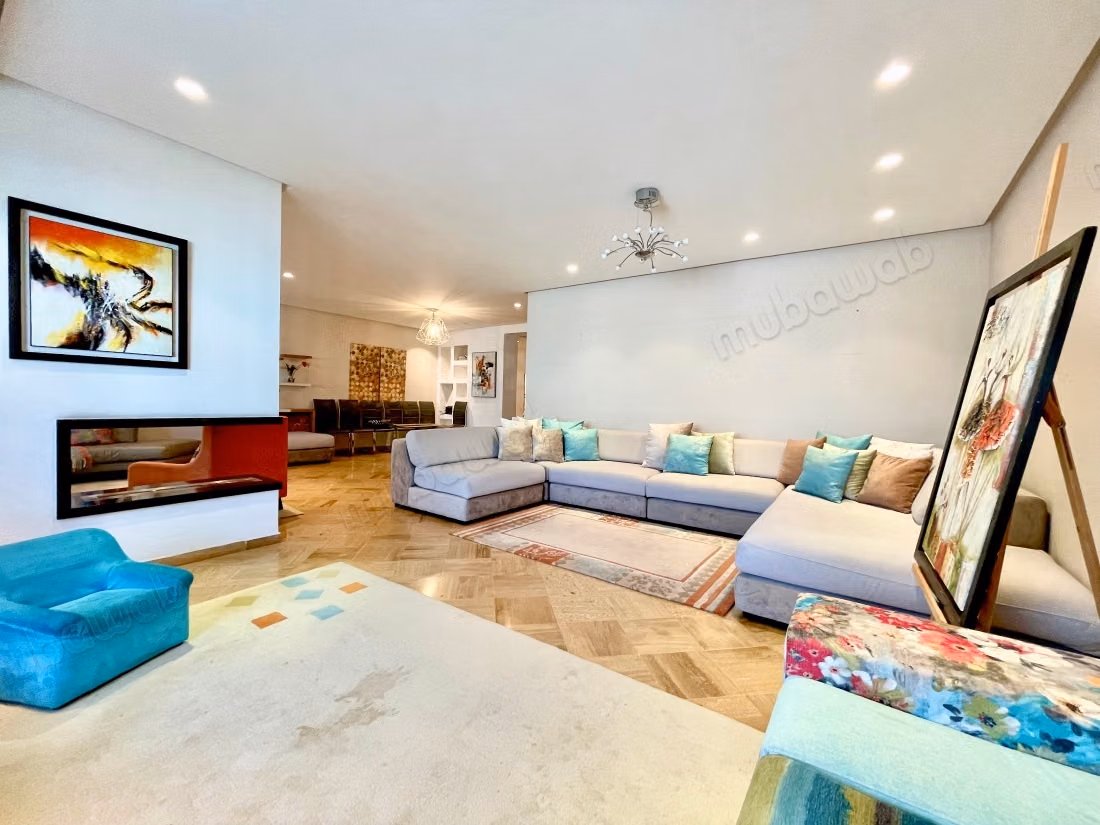 Location Palmier, Apt meublé 3 chambres 211 m²