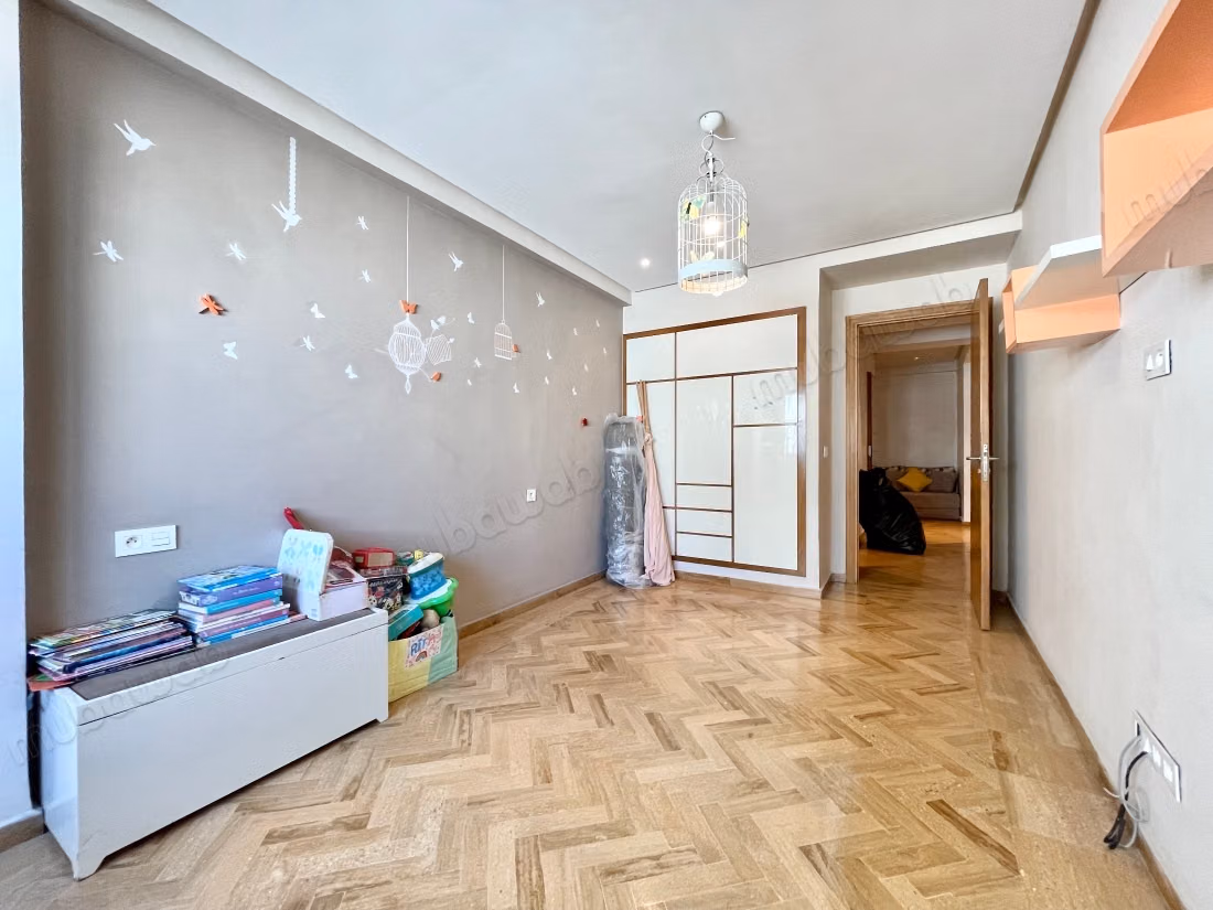 Location Palmier, Apt meublé 3 chambres 211 m²