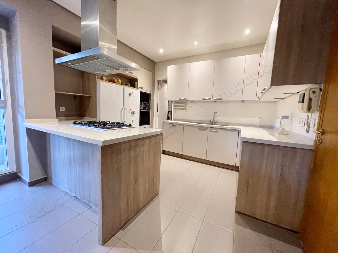 Location Palmier, Apt meublé 3 chambres 211 m²