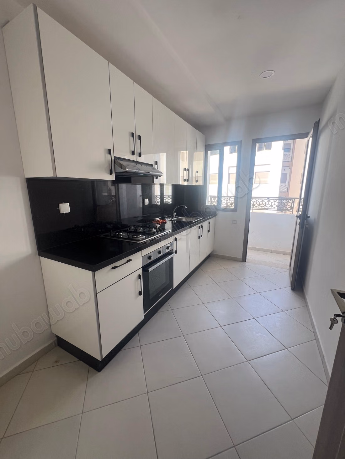 New apartment for rent empty Deyar Salam
