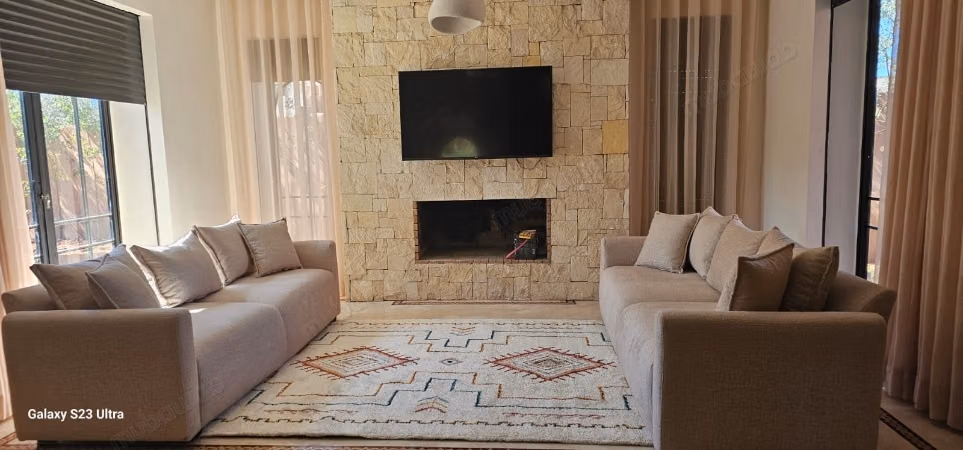 Luxurious villa for rent in Ennakhil Palmeraie. 3 comfortable rooms. Well furnished