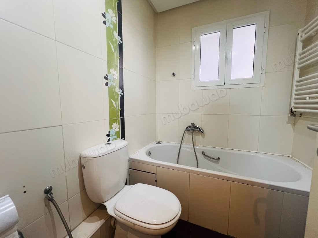 A louer un appartement en S3 à Ennasr 1