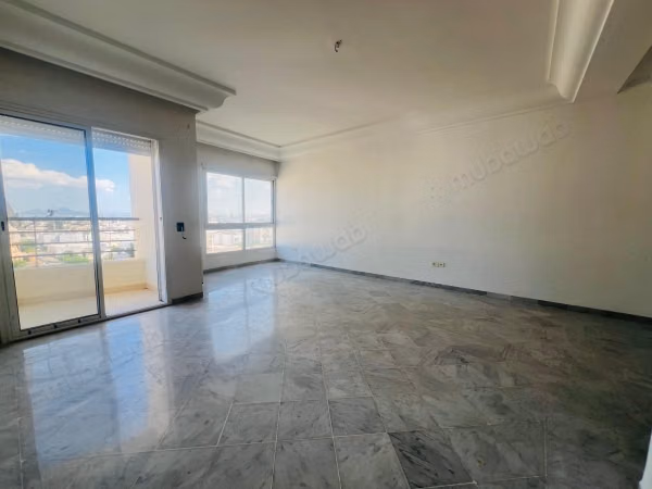 A louer un appartement en S3 à Ennasr 1
